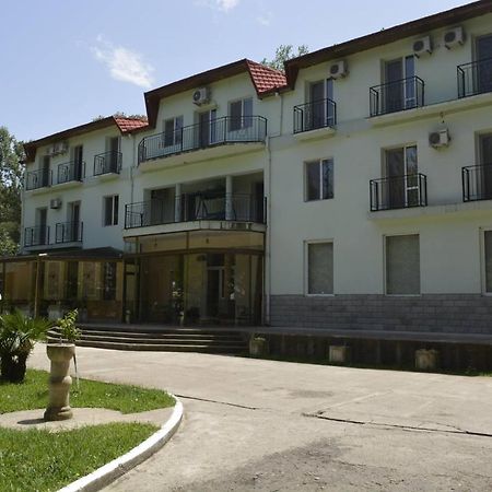 Imeri Park Hotel Kutaisi Dış mekan fotoğraf