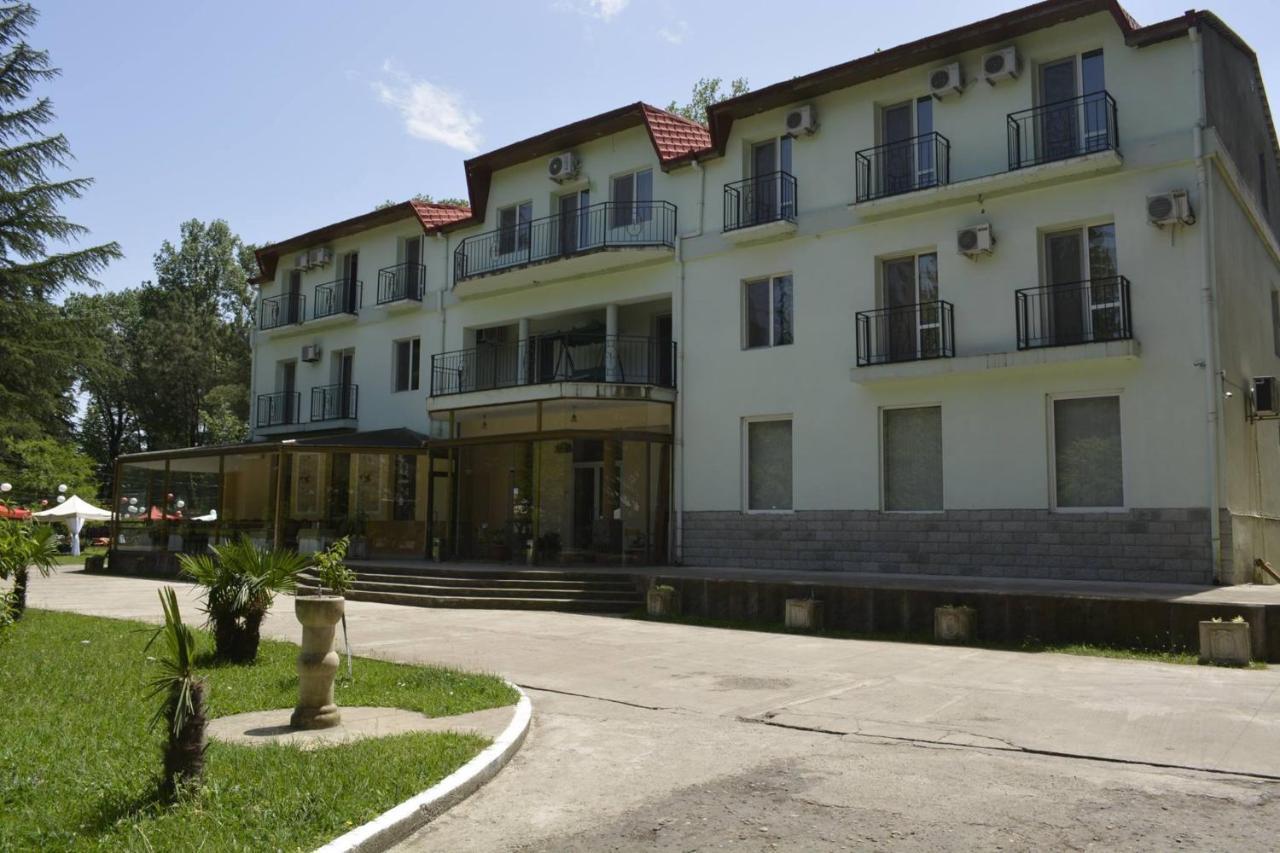 Imeri Park Hotel Kutaisi Dış mekan fotoğraf